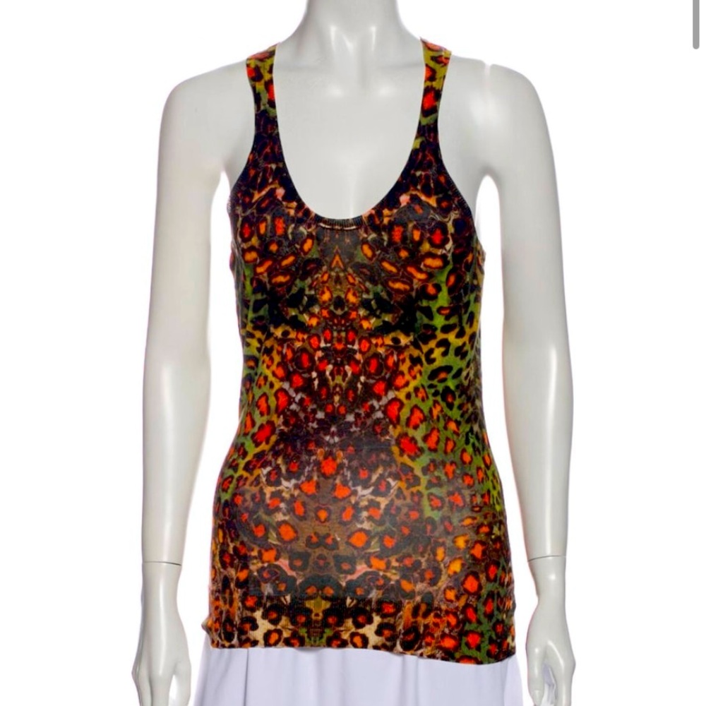 Alexander McQueen
Silk Animal Print Top
Size: S